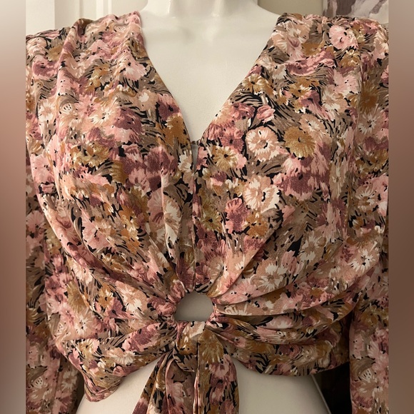 EN SAISON FLORAL BOHO TIE UP CROP TOP BLOUSE - Picture 3 of 14
